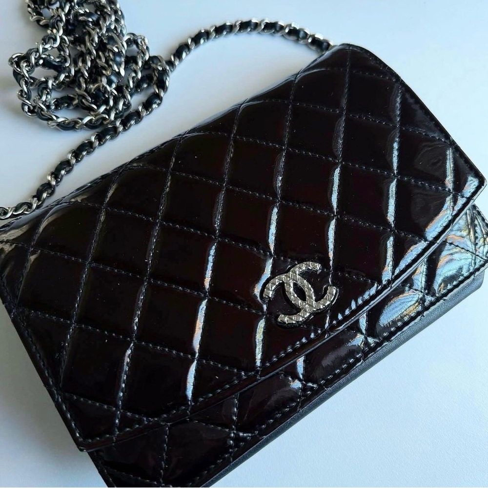 CHANEL BRILLIANT WOC